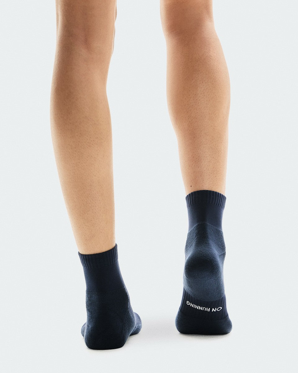 On United States Latest / Core Run Sock Mid 2P - Navy