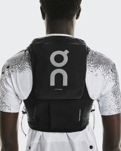 On United States Classic / Ultra Vest Pro - Black