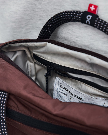 On United States Exclusive / Track Pack Mini Elite - Cacao/Black