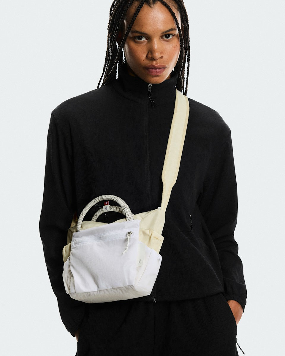 On United States Essential / Track Pack Mini Elite - Cream/White