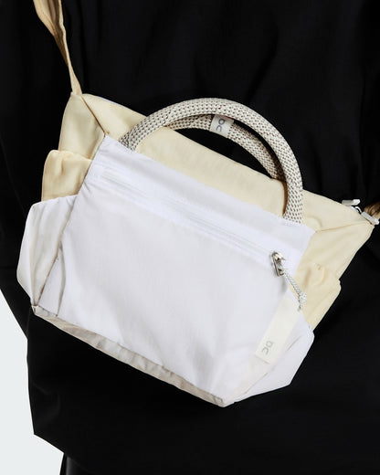 On United States Essential / Track Pack Mini Elite - Cream/White