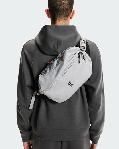 On United States Everyday / Sling Pack 9L - Glacier/Black