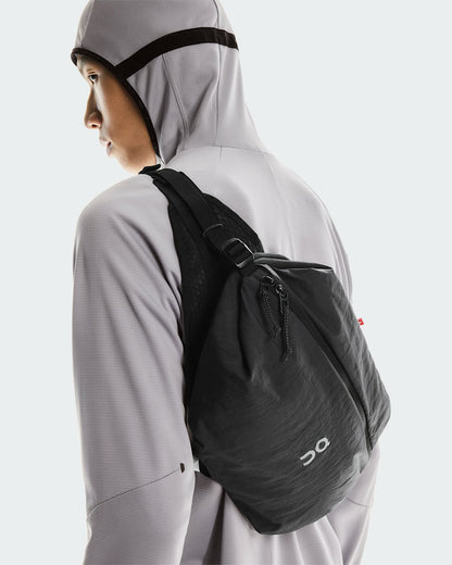 On United States Essential / Sling Pack 9L - Magnet/Black