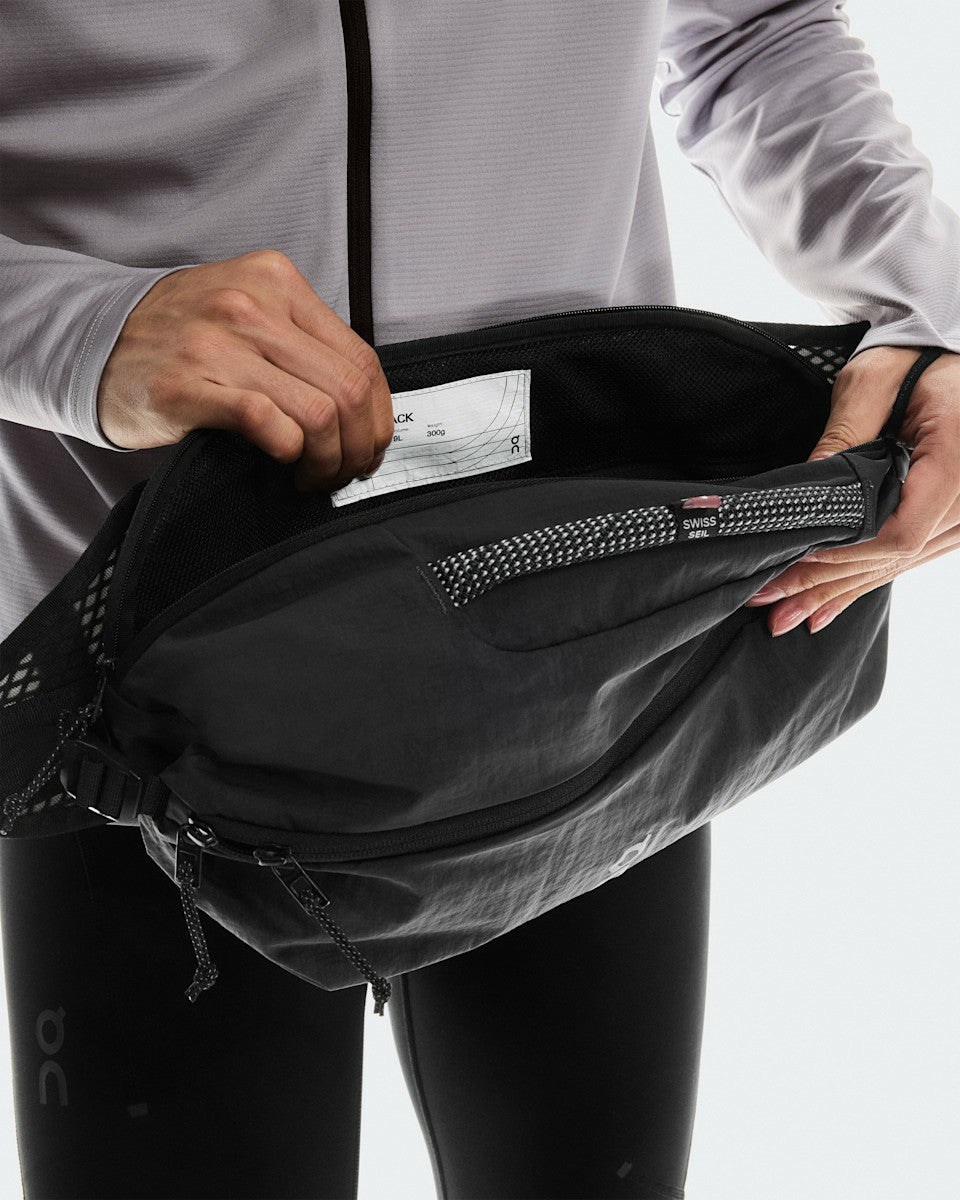 On United States Essential / Sling Pack 9L - Magnet/Black