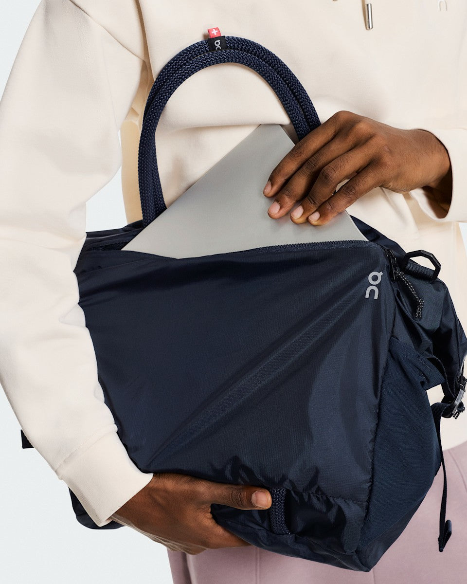 On United States Exclusive / Track Pack 35L Lite - Navy