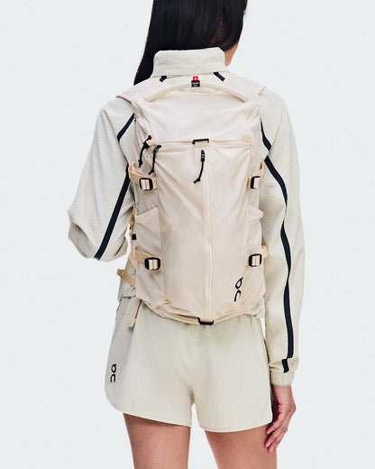 On United States Special Offer / Speed Pack 18L Lite - Cream