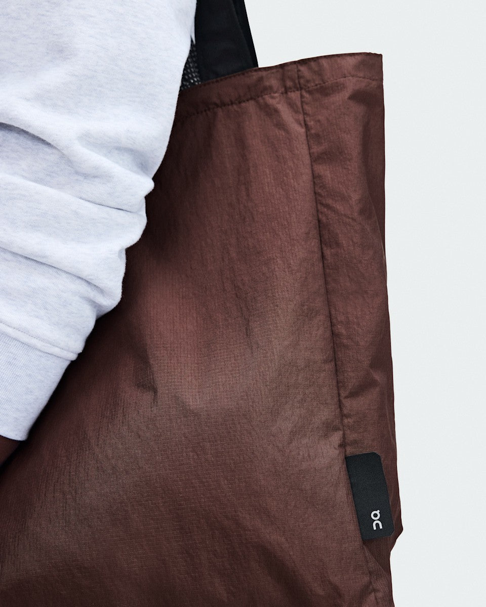 On United States Exclusive / Tote Pack 25L - Cacao/Black