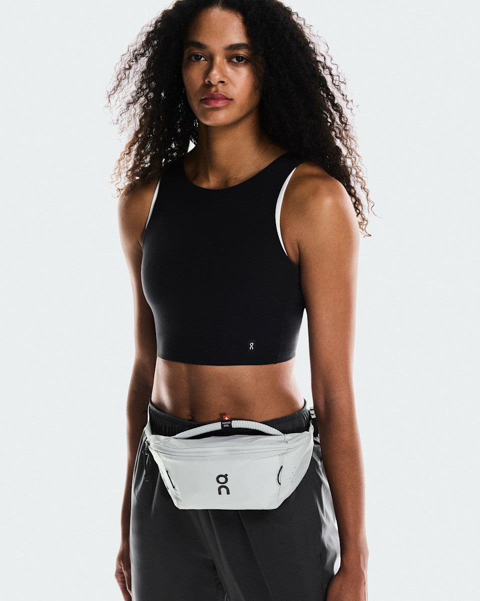 On United States Great Value / Waist Pack 2L Lite - Glacier