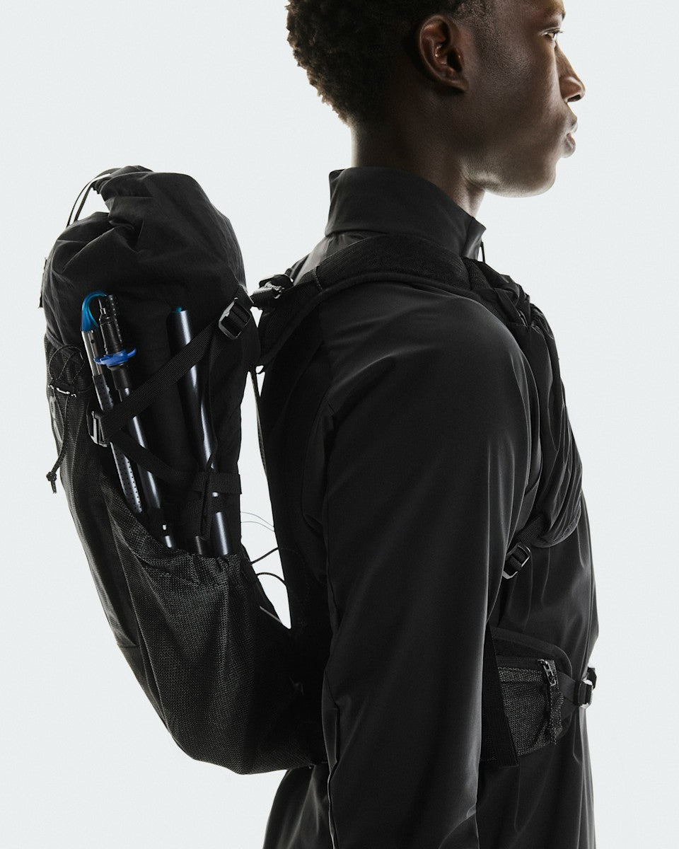 On United States Best Seller / Trail Pack 20L - Black