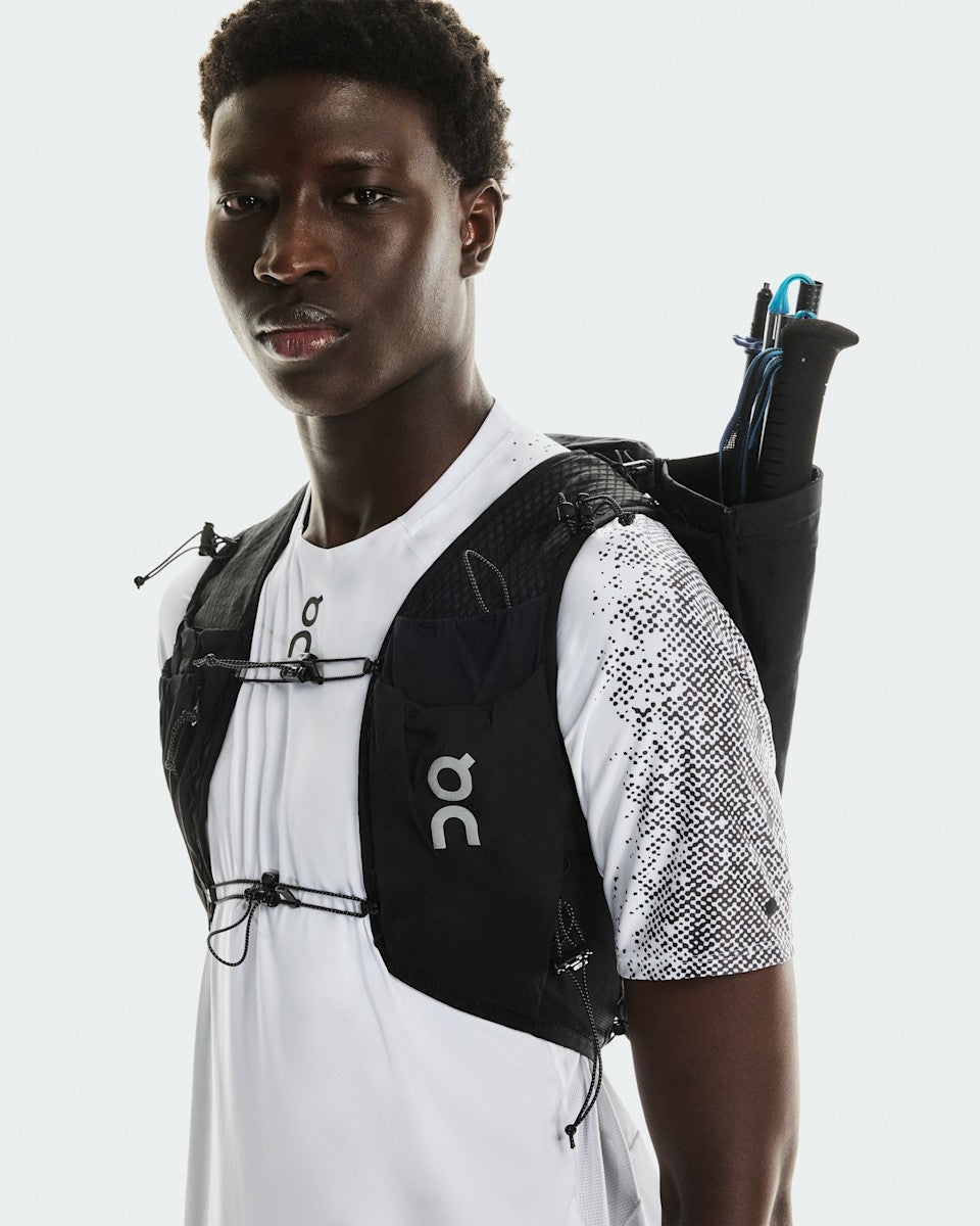 On United States Sale / Ultra Quiver - Black