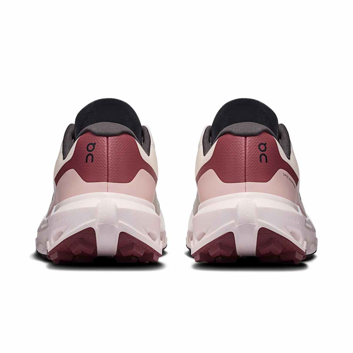 On United States Trending / Women's Cloudvista 3 - Oyster/Barberry