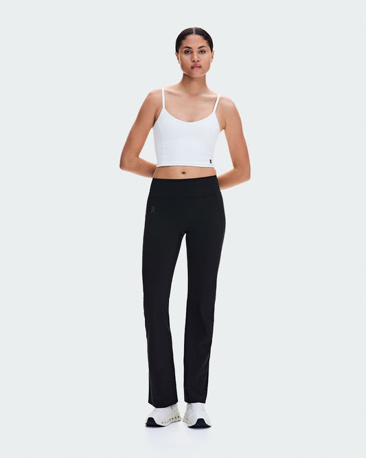 On United States Recommended / Women's Studio Crop - White