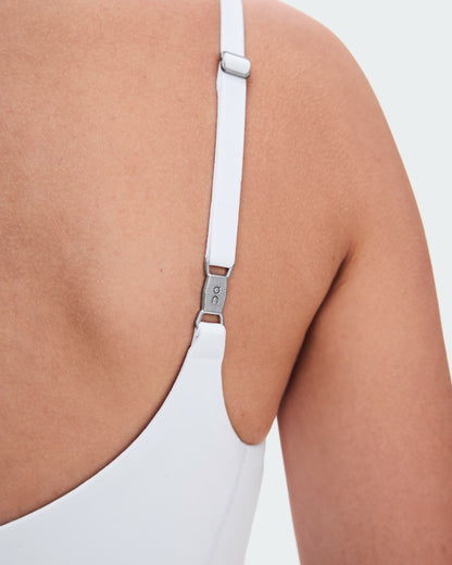 On United States Recommended / Women's Studio Crop - White