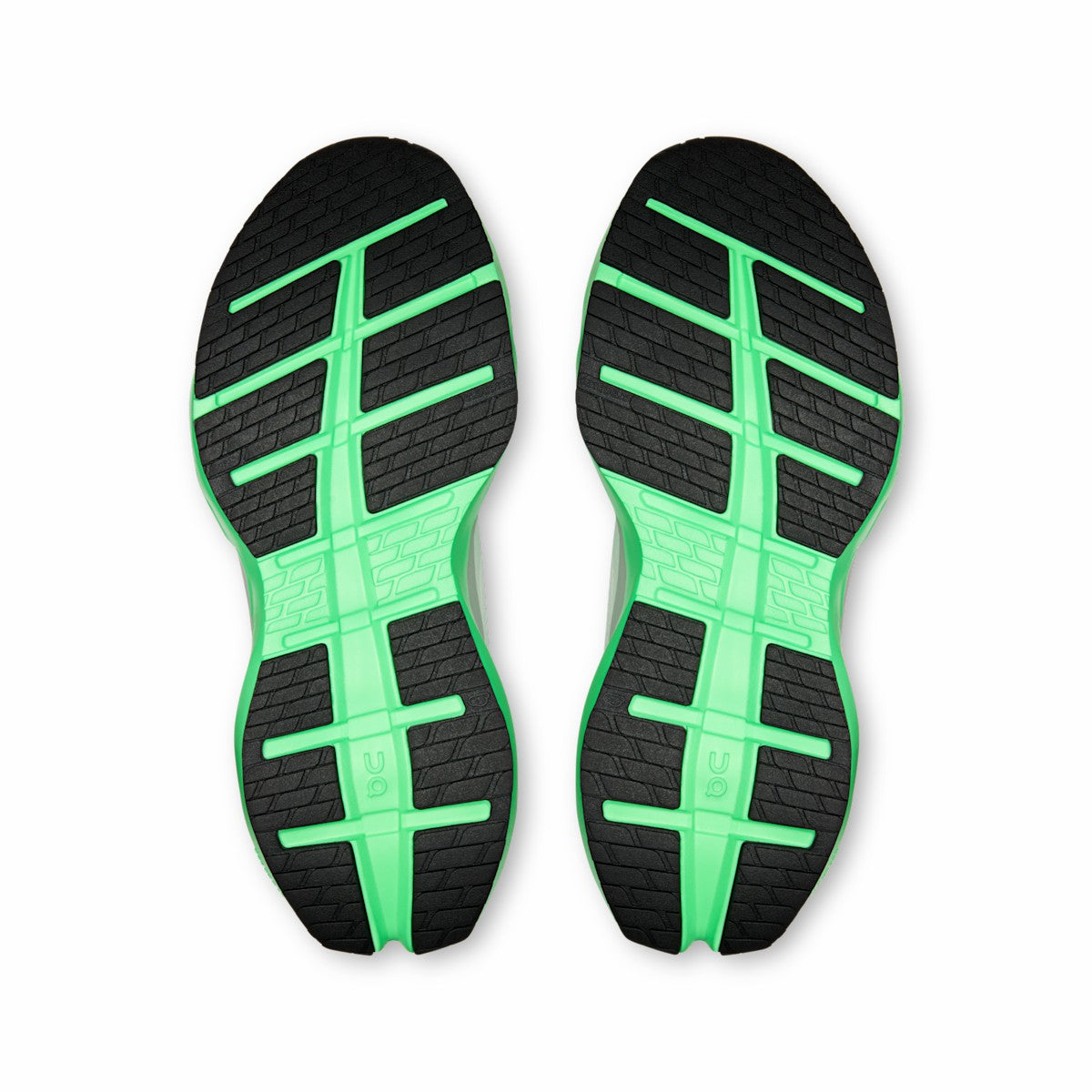 On United States Special Offer / Men's Cloudrunner 3 Max - White/Verdite