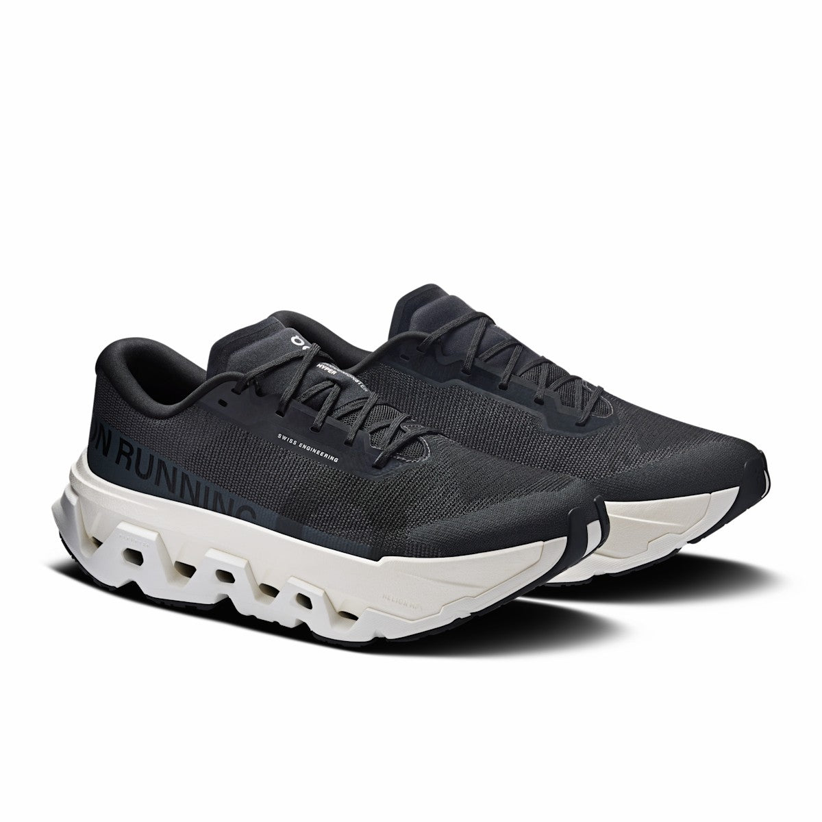 On United States Signature / Men's Cloudmonster 3 Hyper - Black/Ivory