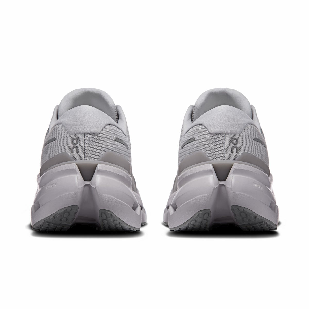 On United States Smart Buy / Men's Cloudrunner 3 - Glacier/Alloy