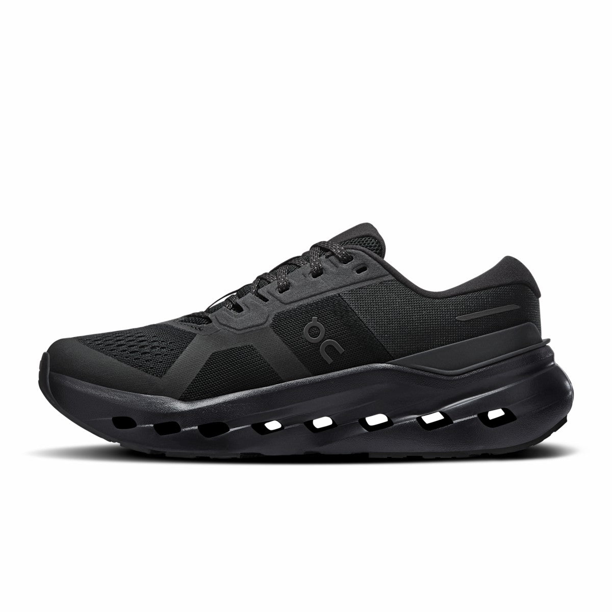 On United States New / Men's Cloudrunner 3 - Black/Black