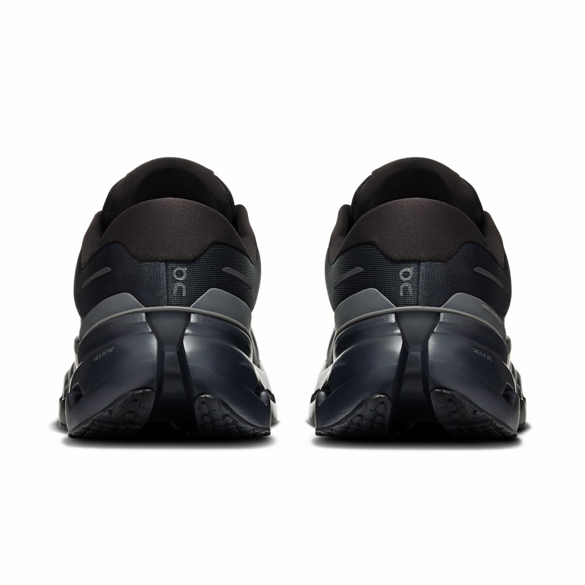 On United States Customer Favorite / Men's Cloudrunner 3 Waterproof - Black/Black