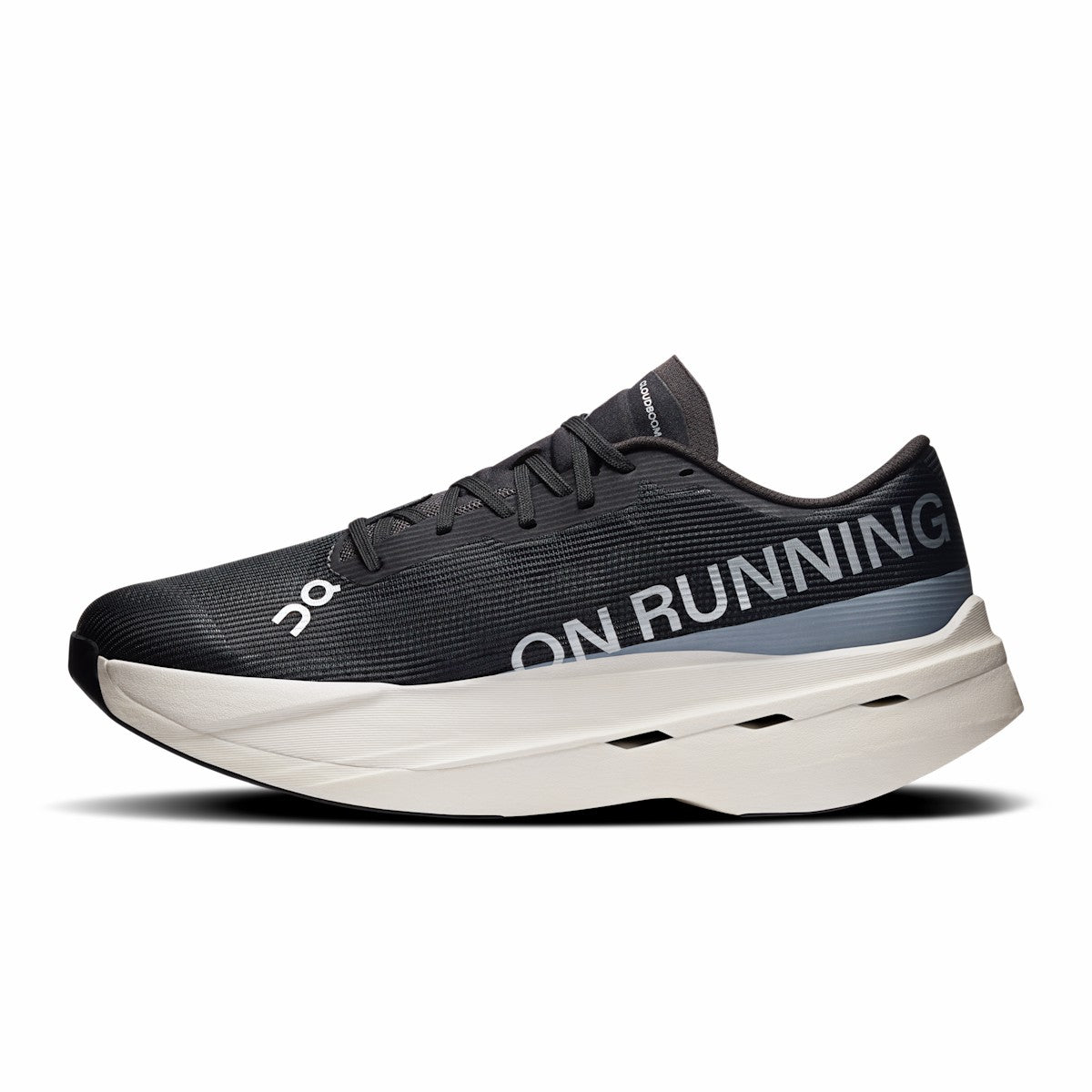 On United States Customer Favorite / Men's Cloudboom Volt - White/Black