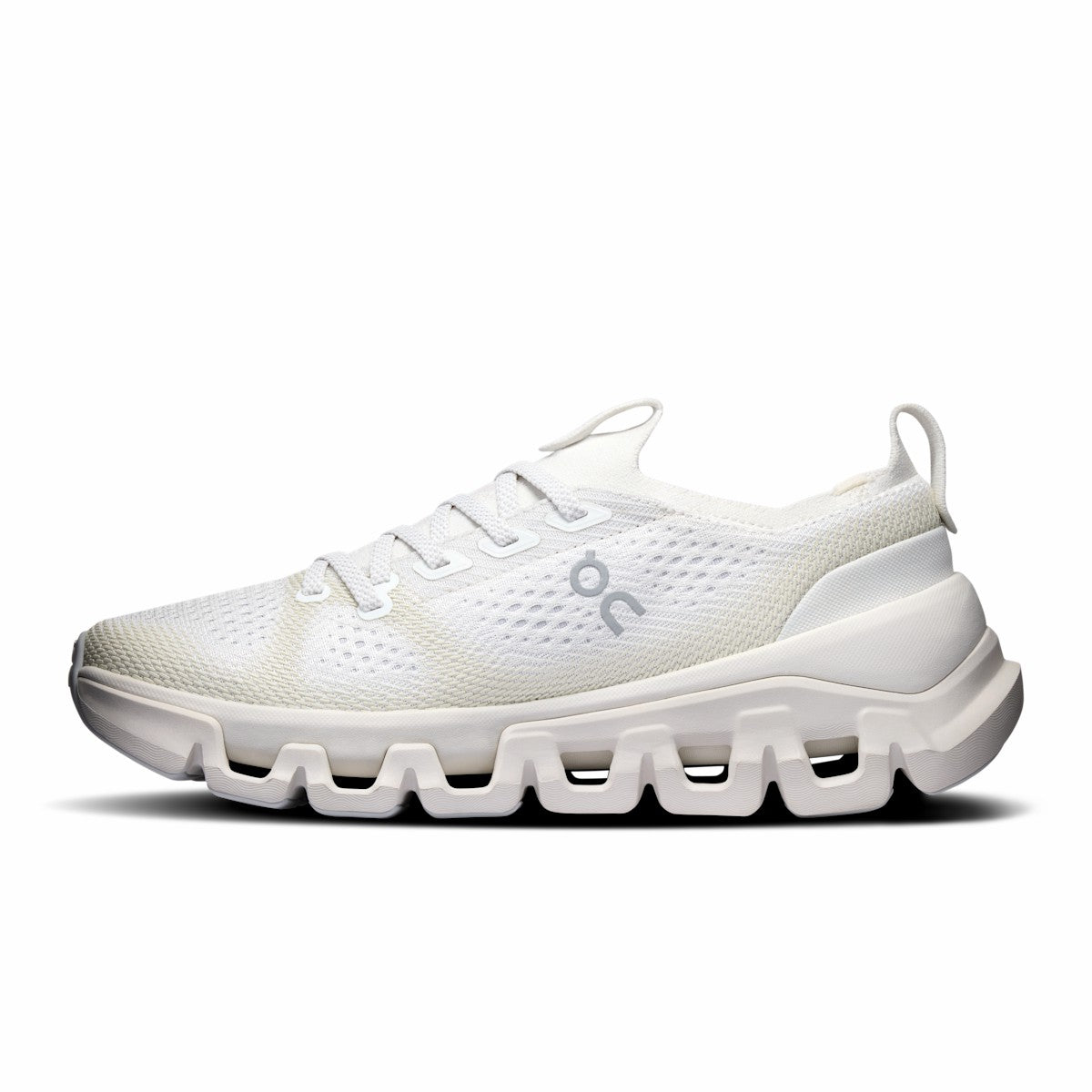 On United States Popular / Men's Cloud X Tempo - Ivory/Ice