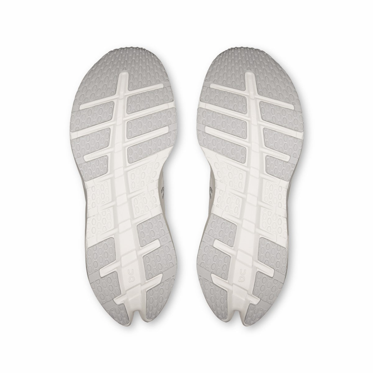 On United States Best Seller / Men's Cloudrunner 3 Wide - White/Glacier