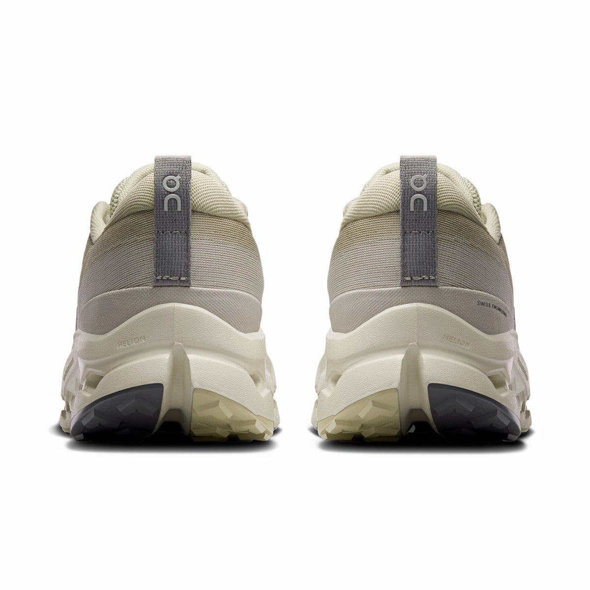 On United States Everyday / Men's Cloudsurfer Trail 2 - Chalk/Ghost
