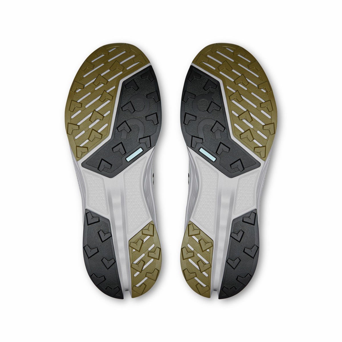 On United States Classic / Men's Cloudsurfer Trail 2 - Safari/Glacier