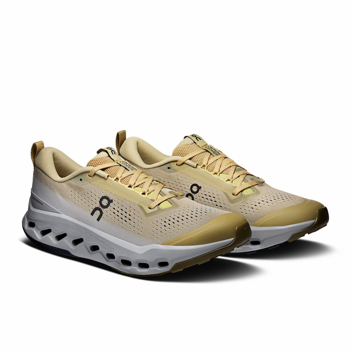 On United States Classic / Men's Cloudsurfer Trail 2 - Safari/Glacier