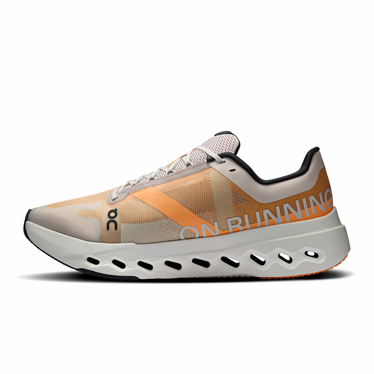 On United States Signature / Men's Cloudsurfer Next - Tangerine/Ivory