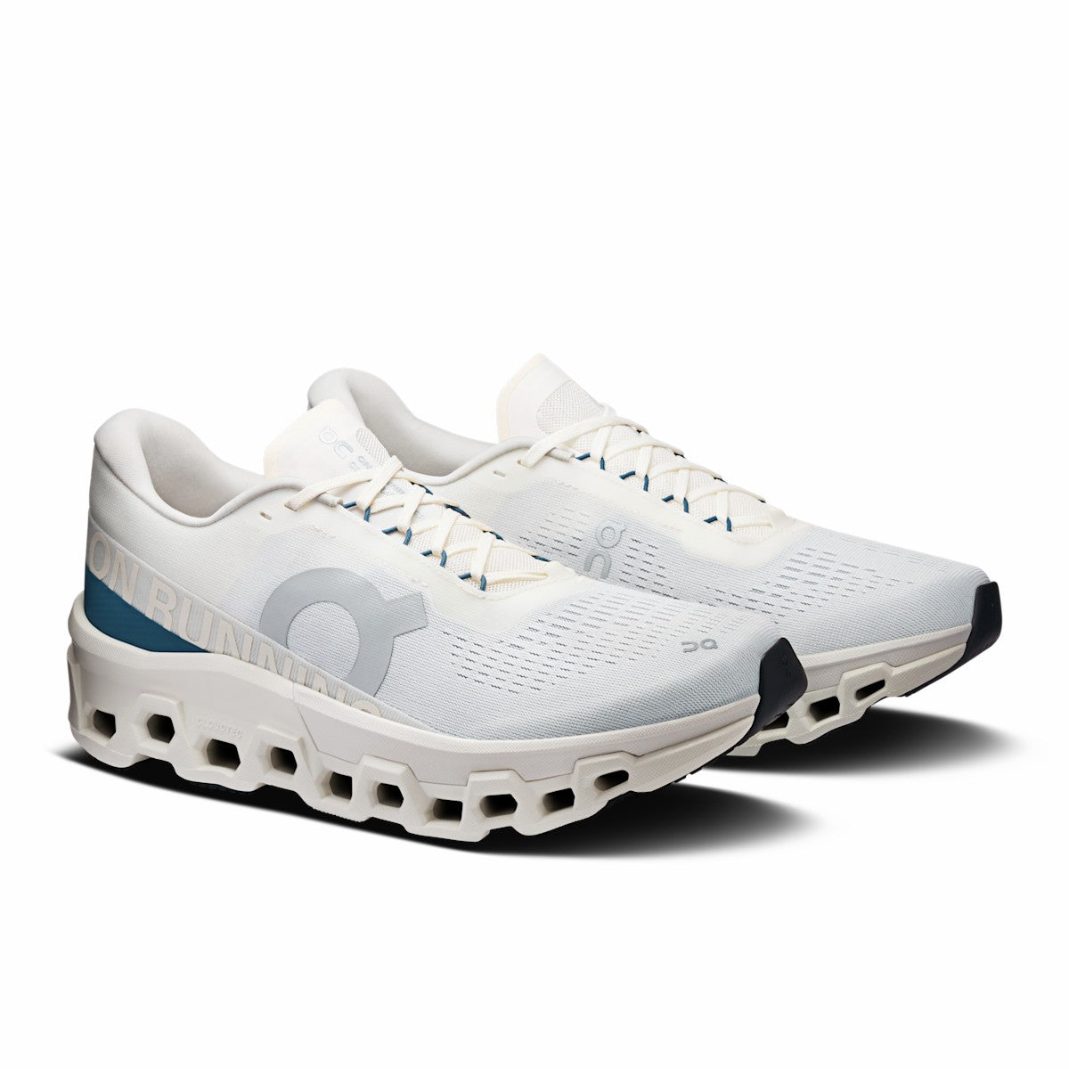 On United States Classic / Men's Cloudmonster 2 - Ivory/Steel