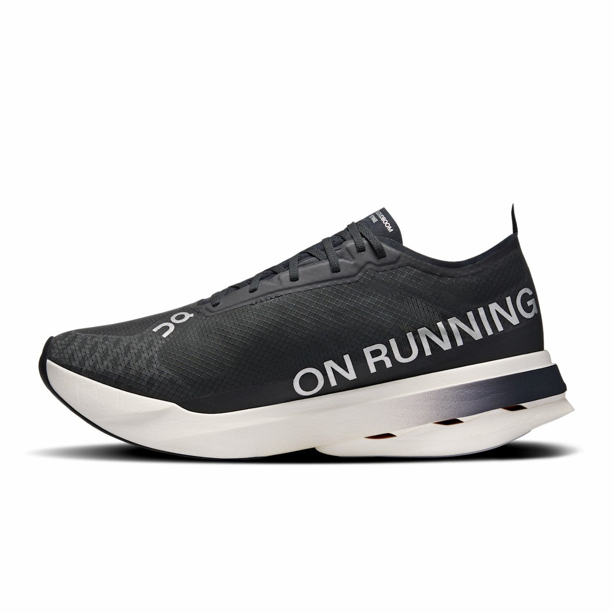 On United States Everyday / Men's Cloudboom Strike - Black/White