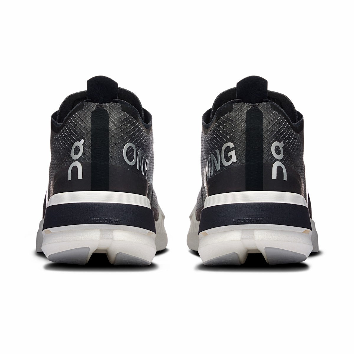 On United States Everyday / Men's Cloudboom Strike - Black/White