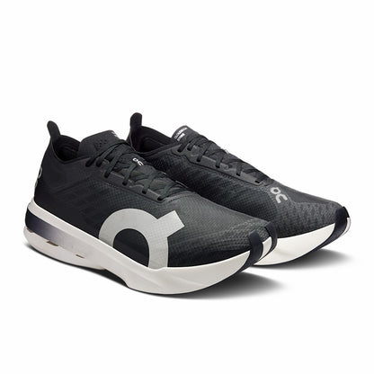 On United States Everyday / Men's Cloudboom Strike - Black/White
