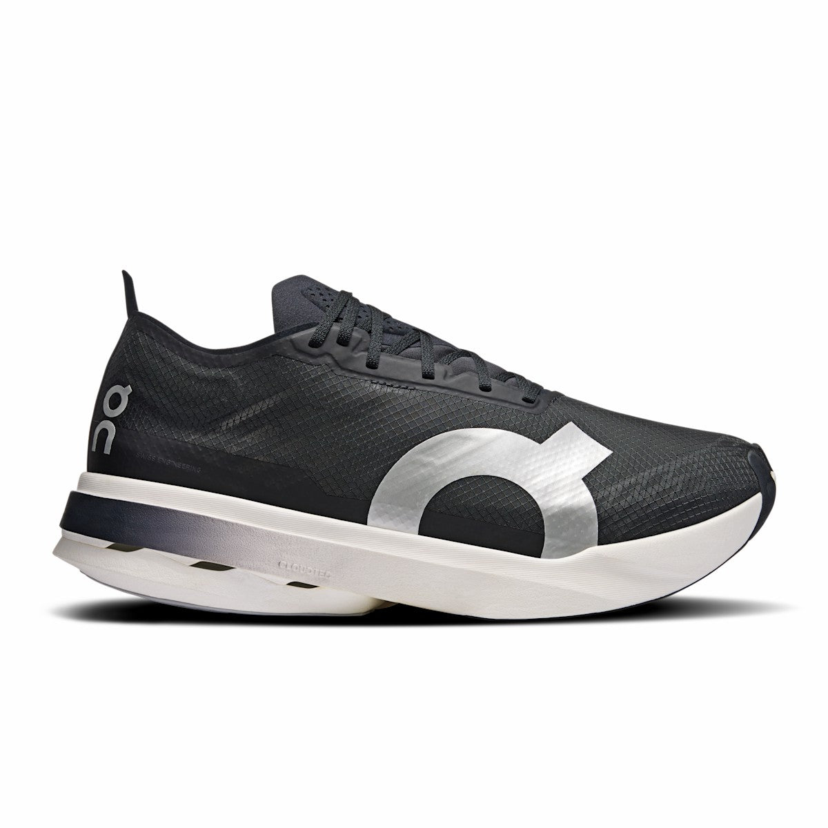 On United States Great Value / Men's Cloudboom Strike - Limelight/Wolf