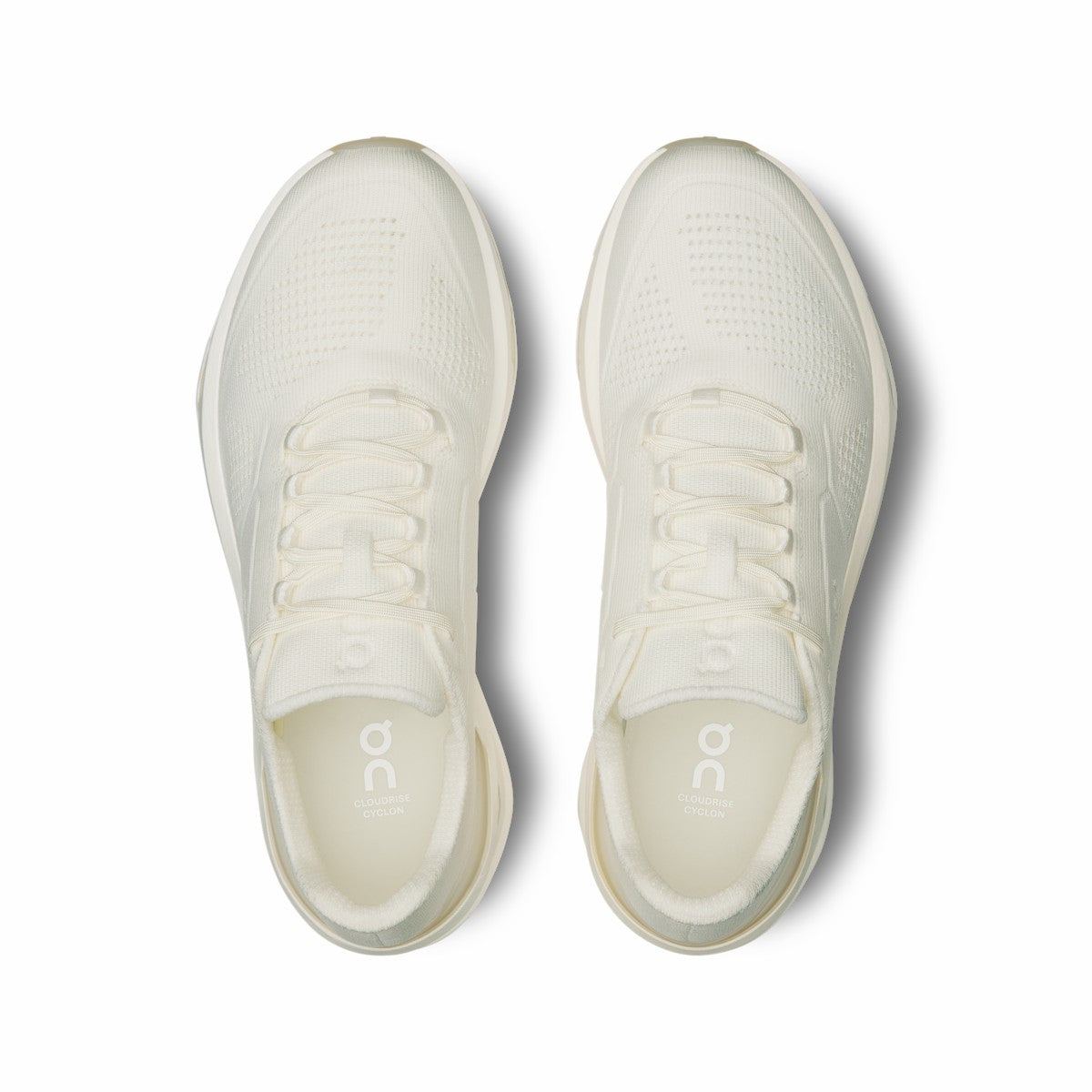 On United States Popular / Men's Cloudrise Cyclon - Undyed
