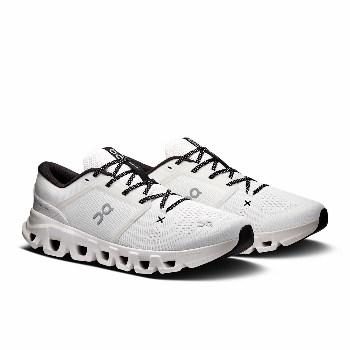 On United States Featured / Men's Cloud X 5 - White/Black