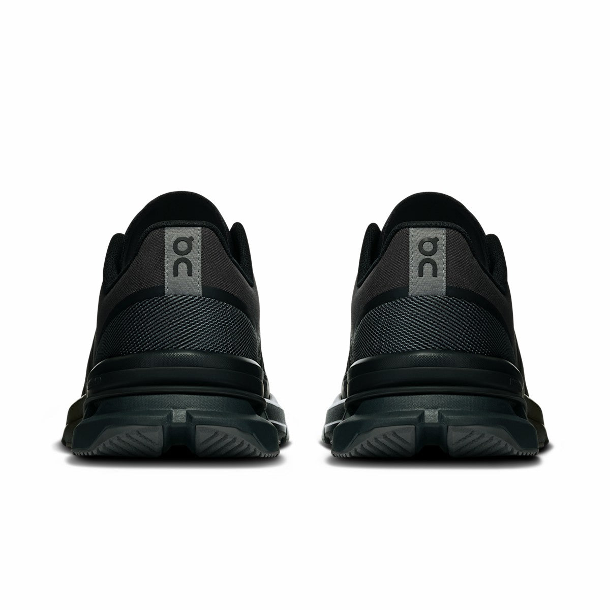 On United States Trending / Men's Cloudpulse Pro - Black/Eclipse