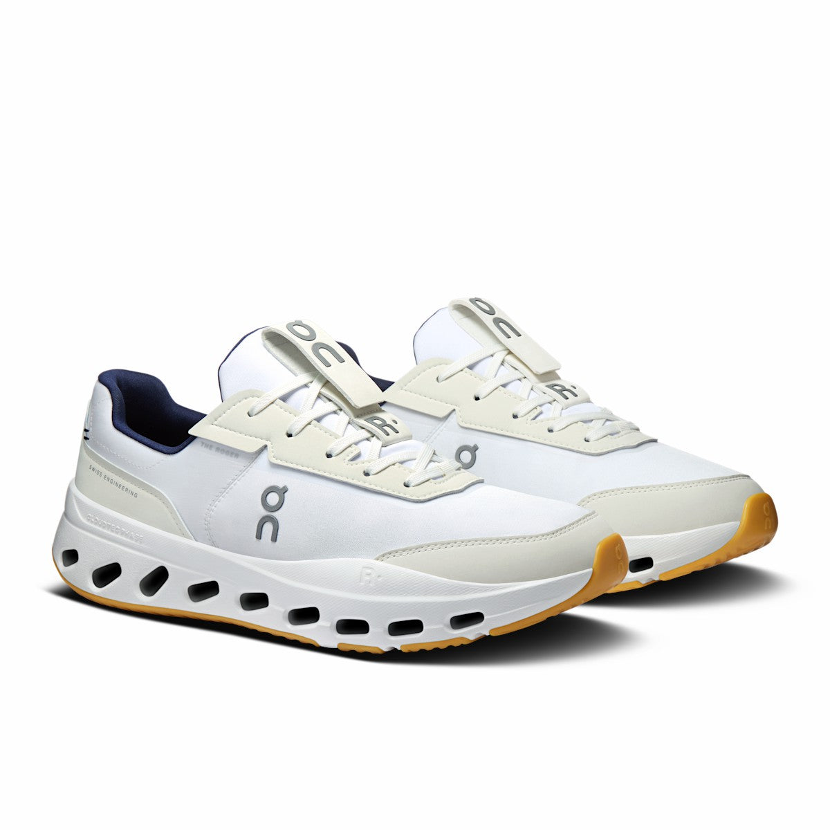 On United States Classic / Men's THE ROGER Wildcard - White/Midnight