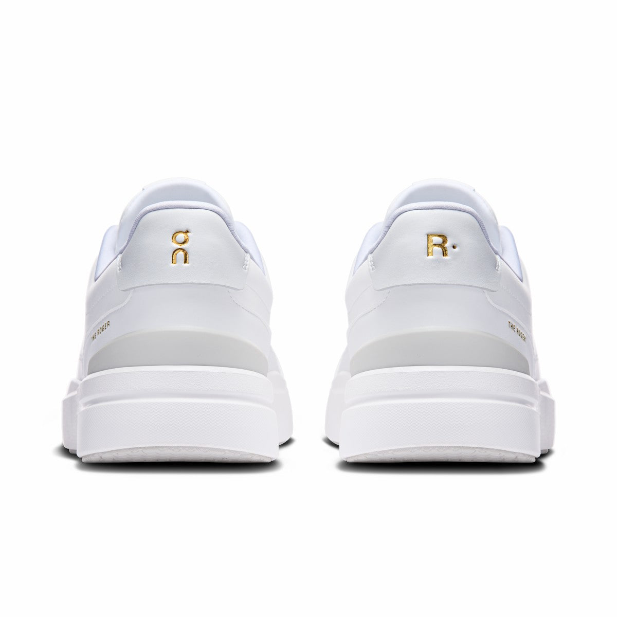 On United States Signature / Men's THE ROGER Centre Court - White/White