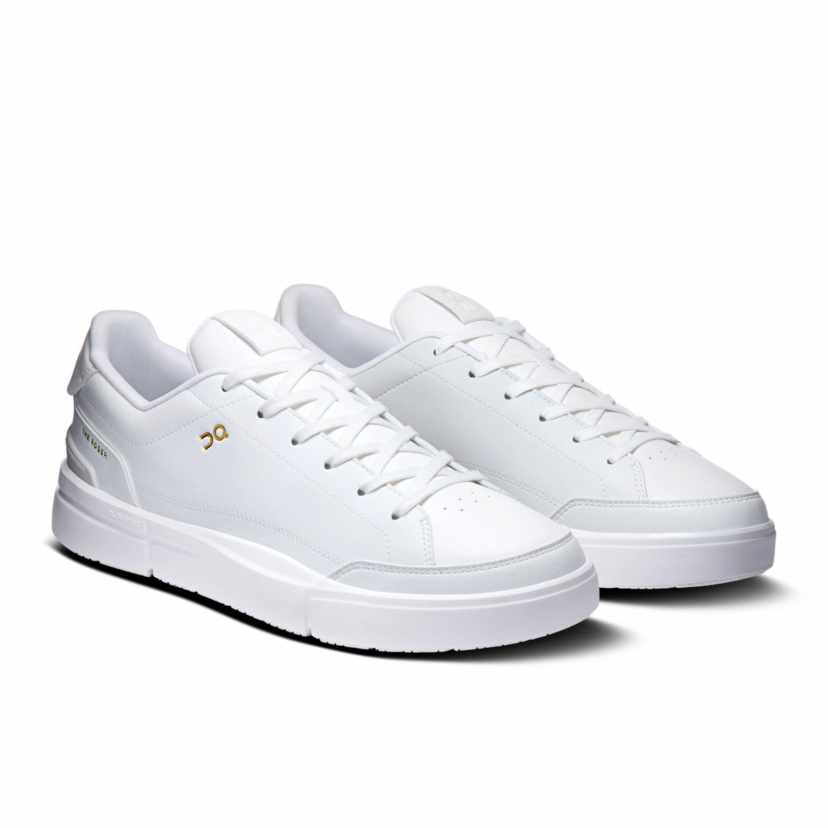 On United States Signature / Men's THE ROGER Centre Court - White/White