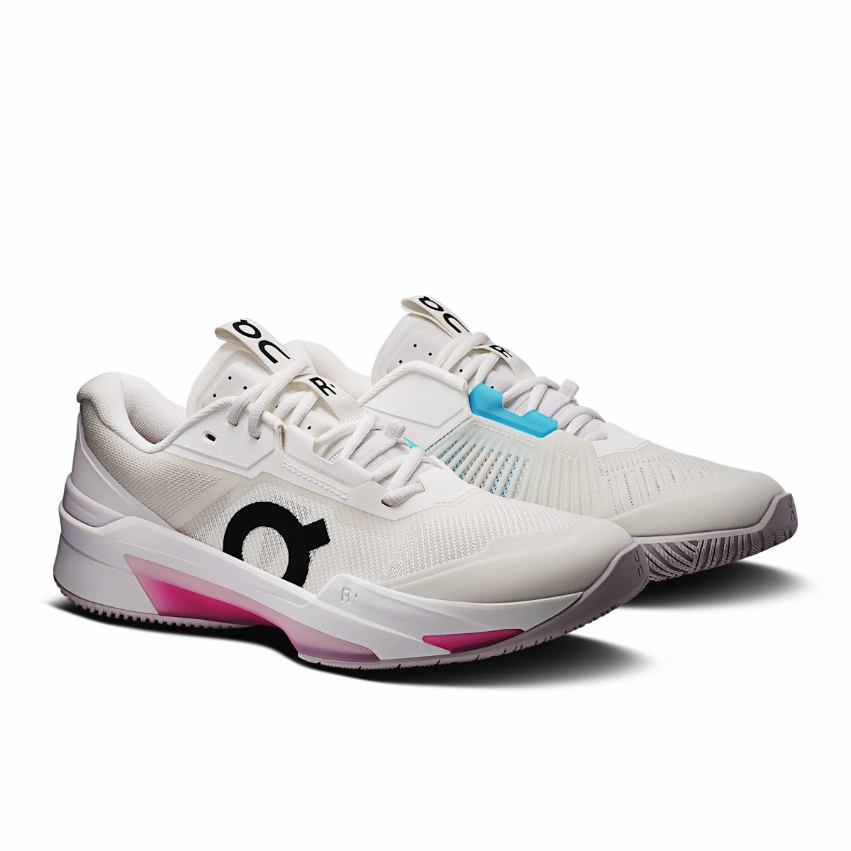 On United States Essential / Men's THE ROGER Pro Fire - White/Pink
