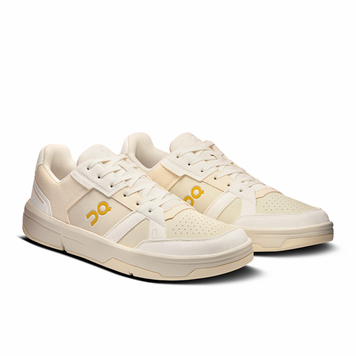 On United States Best Seller / Men's THE ROGER Clubhouse Ace - Ivory/Dew