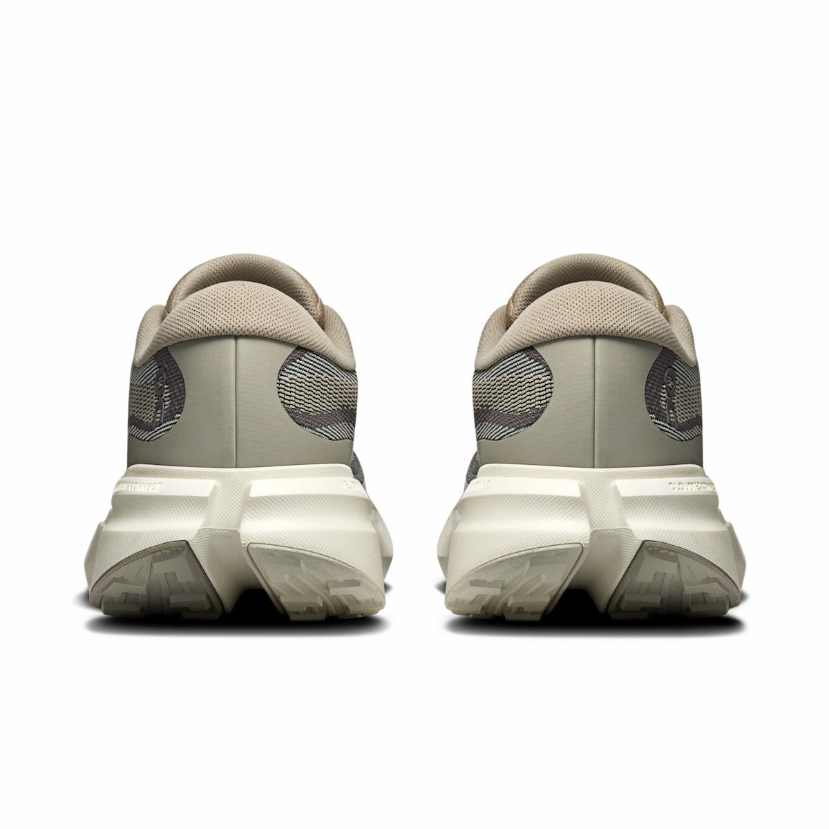 On United States Smart Buy / Men's Cloudsoma Hike - Brume/Ghost