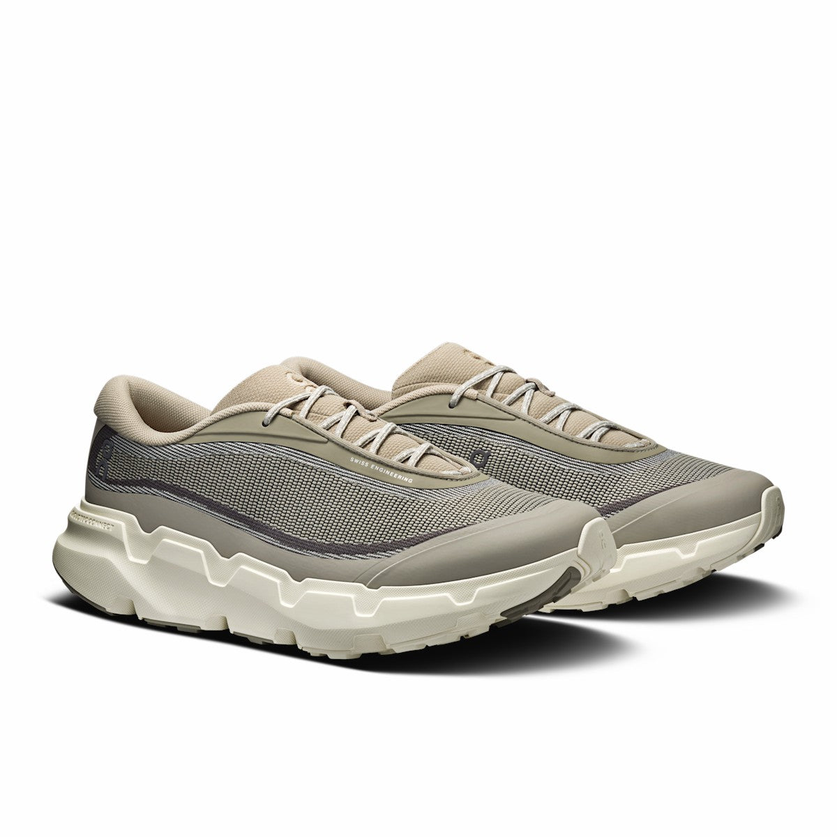 On United States Smart Buy / Men's Cloudsoma Hike - Brume/Ghost