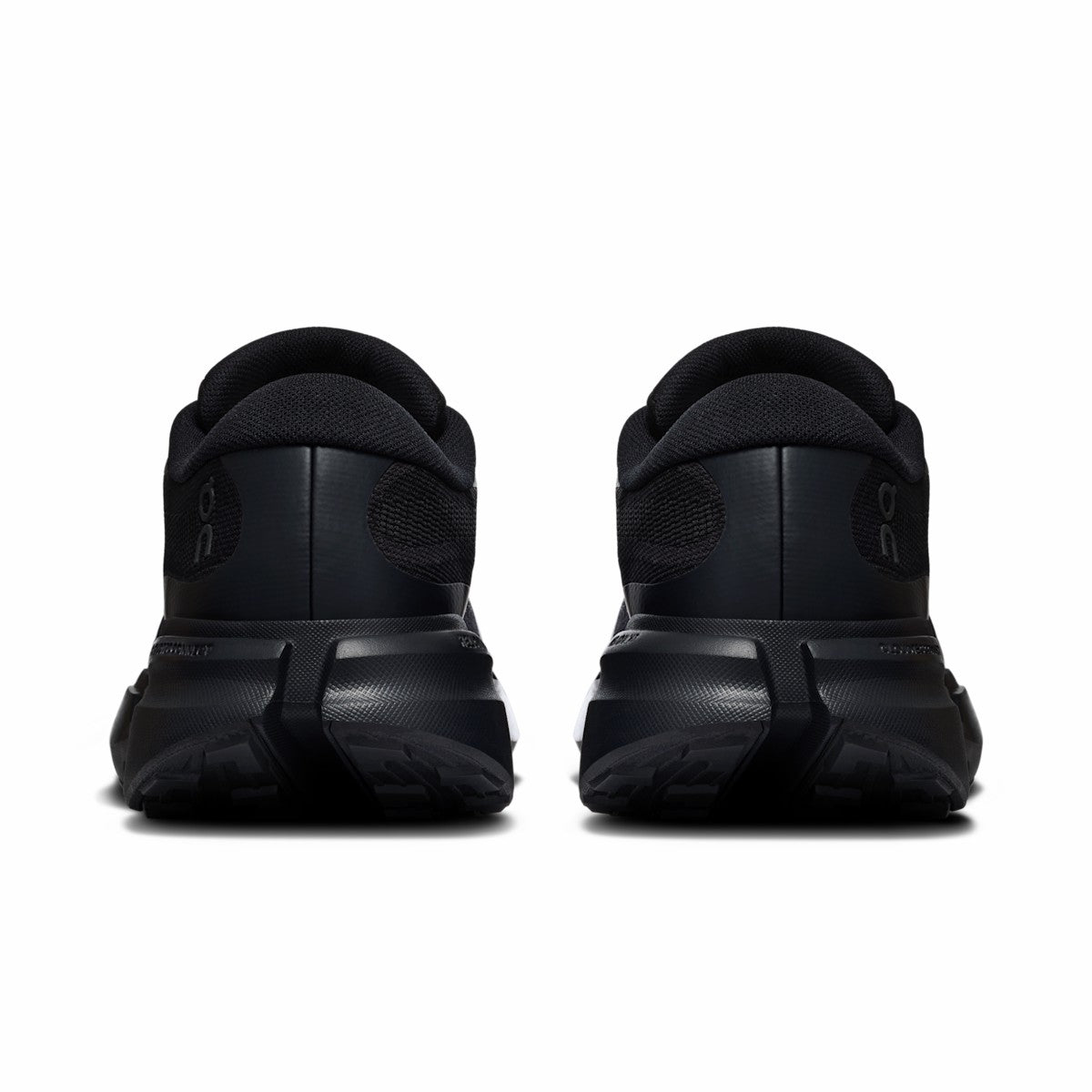 On United States Signature / Men's Cloudsoma Hike - Black/Black