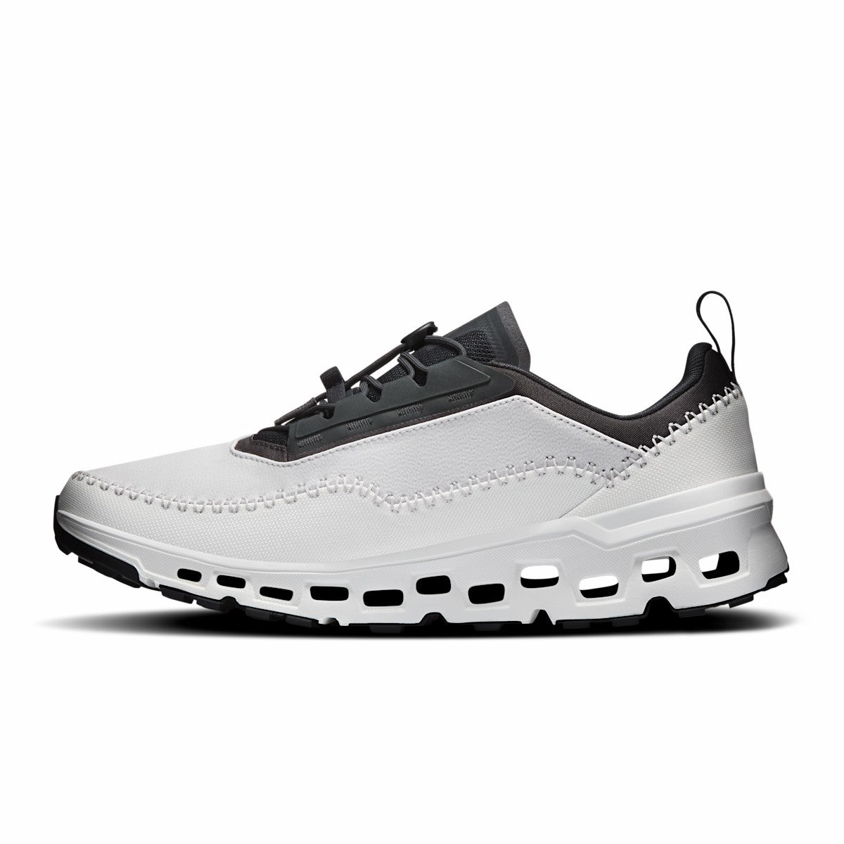 On United States Trusted / Men's Cloudaway 2 - Black/Ivory
