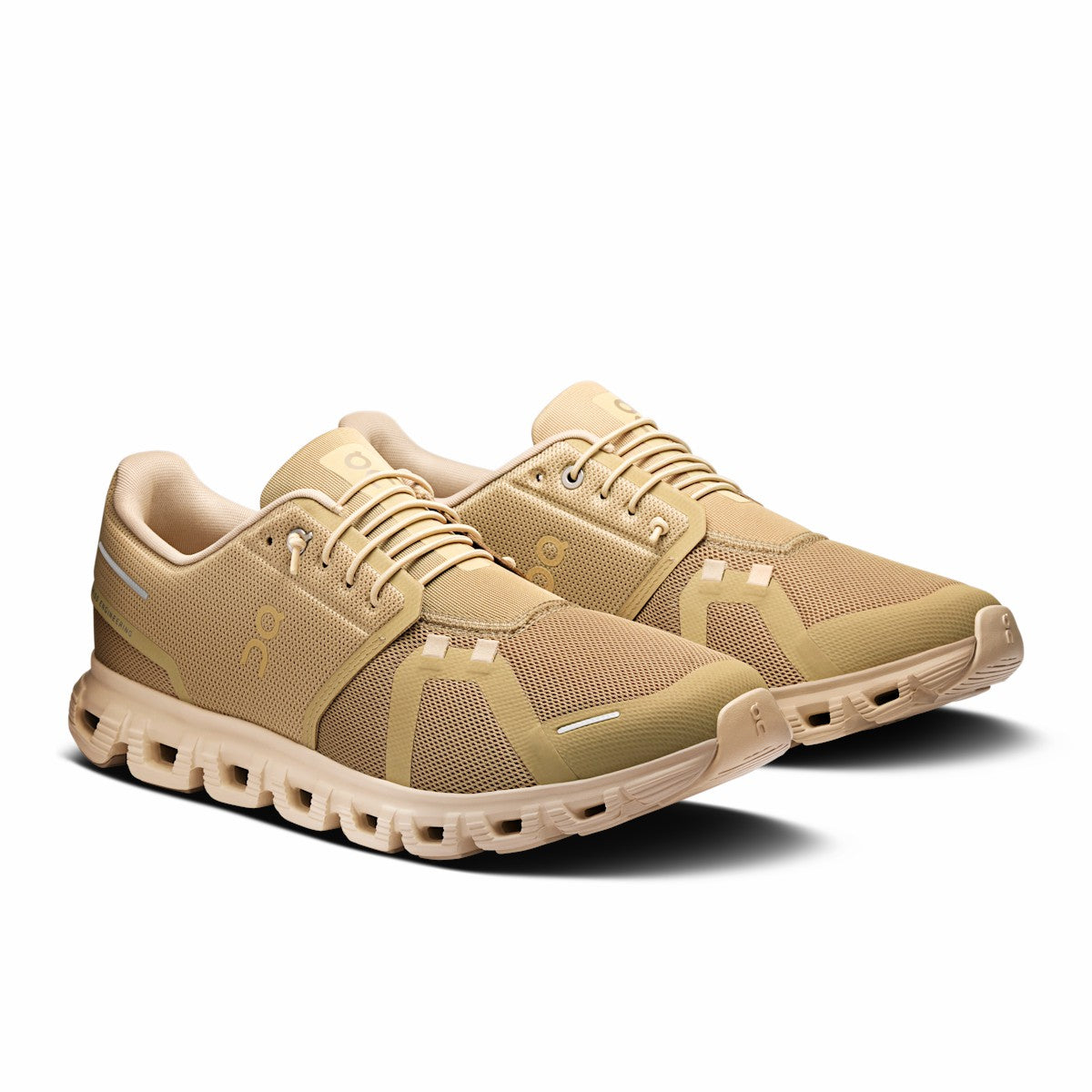 On United States Featured / Men's Cloud 6 - Chai/Sand