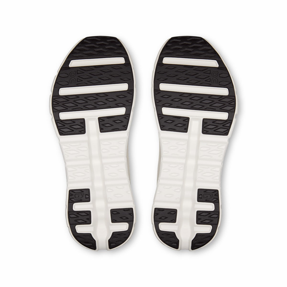 On United States Signature / Men's Cloudtilt - Sand/Dew