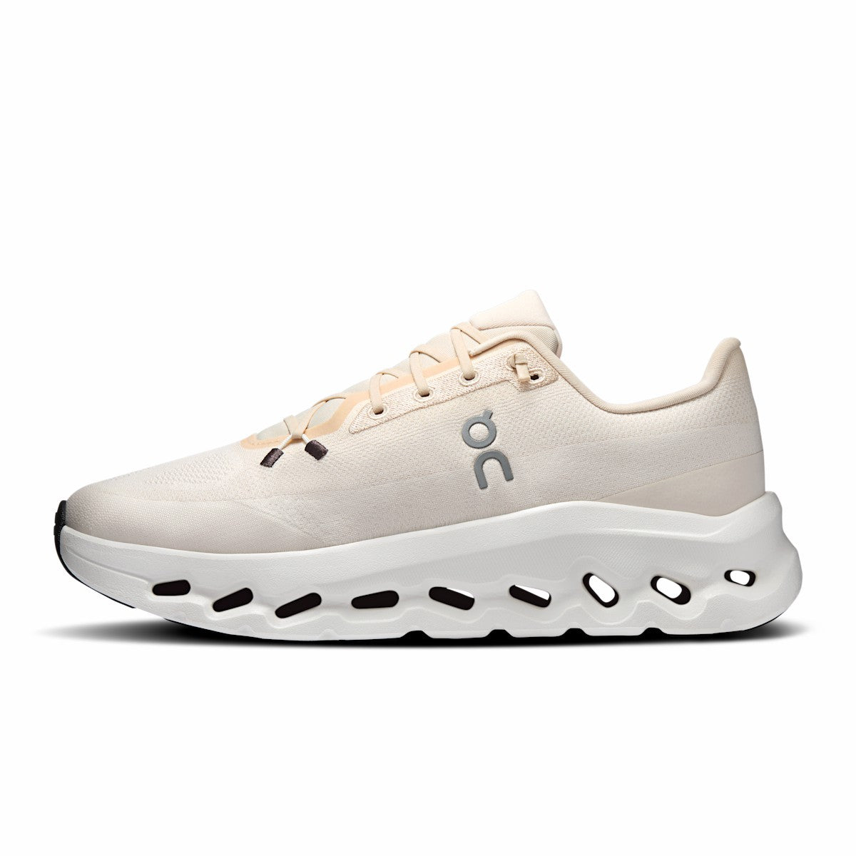 On United States Signature / Men's Cloudtilt - Sand/Dew