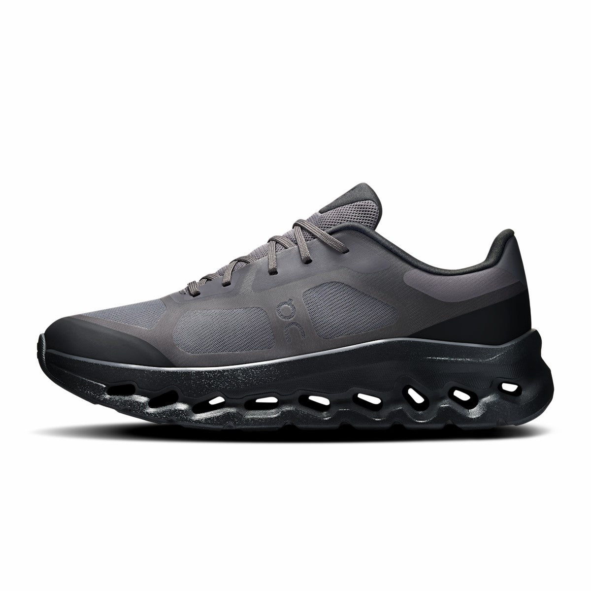On United States Quality / Men's Cloudtilt Remix - Black/Black